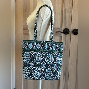 Vera Bradley Toggle Tote. Retired Collectible. Navy-Green EUC 14”x13